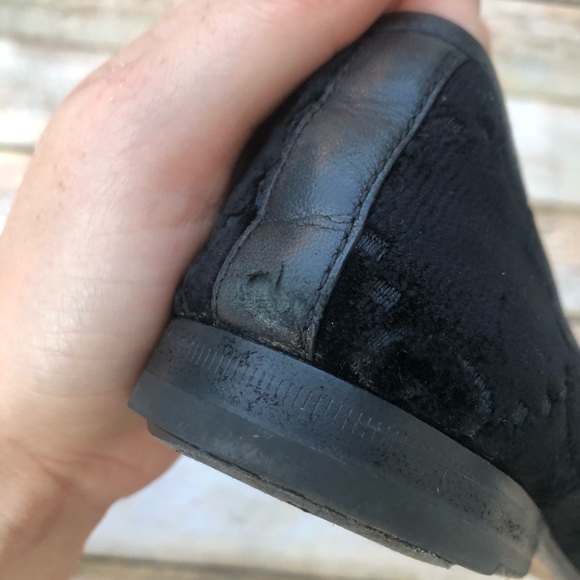 Gucci Jordaan GG Velvet Loafers - Picture 11 of 12